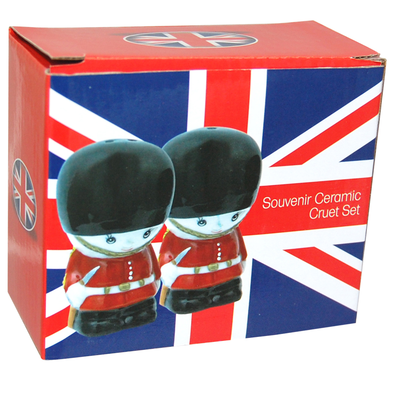 The Queens Guard - Salt and Pepper Shakers, photo-1