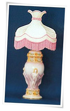 Capodimonte lamp and shade with figurine decorated urn