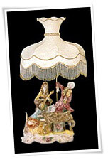 Capodimonte lamp and shade with duo musicians figurine